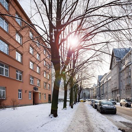 Riga Embassy Center Apartment With Parking 外观 照片