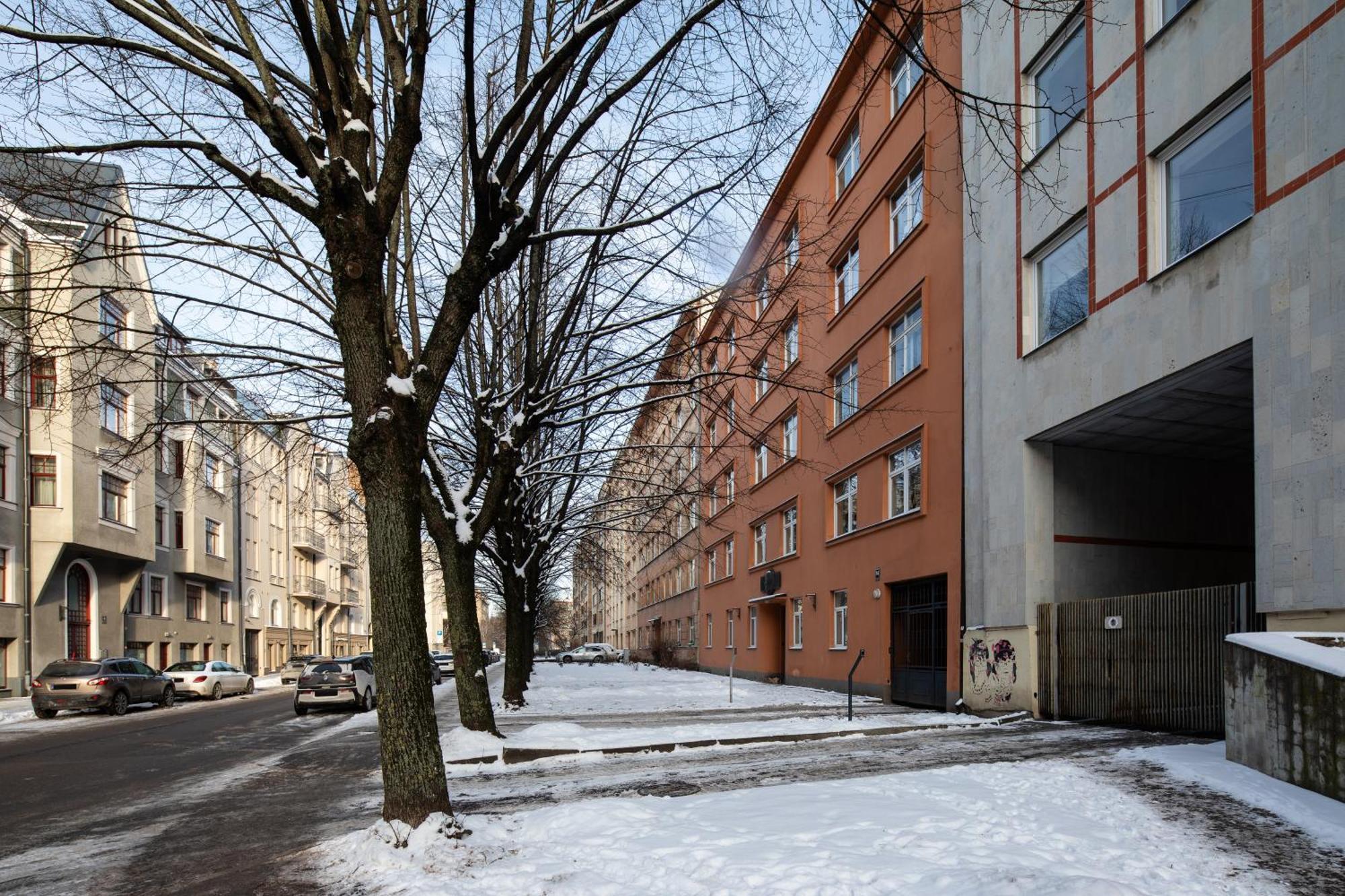 Riga Embassy Center Apartment With Parking 外观 照片