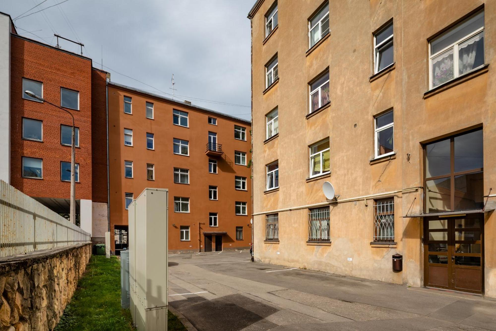 Riga Embassy Center Apartment With Parking 外观 照片