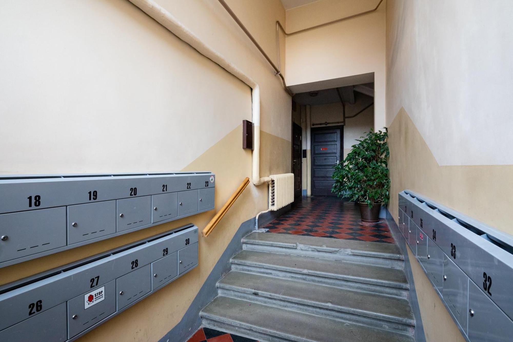 Riga Embassy Center Apartment With Parking 外观 照片
